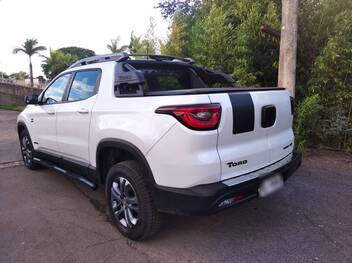 Fiat Toro Freedom 16V 2.0 4x4, 2019/2020, Branco Polar perolizada, 10.446 KM, Diesel, Câmbio Automático, Kit Multimídia "7" completo, Sensor e Câmera de ré, Bancos em Couro, IPVA 2021 pago, Veículo com garantia de fábrica, Laudo cautelar aprovado.