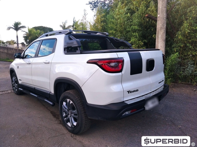 Fiat Toro Freedom 16V 2.0 4x4, 2019/2020, Branco Polar perolizada, 10.446 KM, Diesel, Câmbio Automático, Kit Multimídia "7" completo, Sensor e Câmera de ré, Bancos em Couro, IPVA 2021 pago, Veículo com garantia de fábrica, Laudo cautelar aprovado.