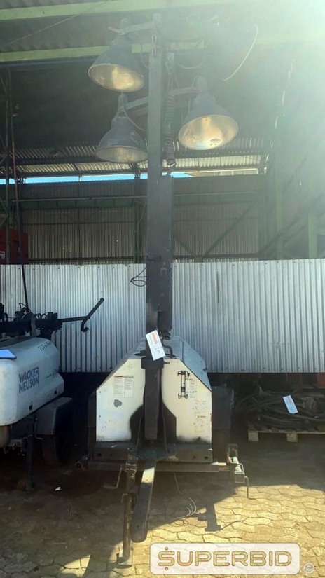 TORRE DE ILUMINACAO RL-4000 A DIESEL TEREX (Ref.: IM)