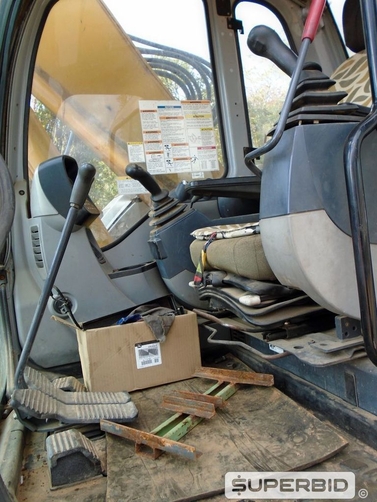 ESCAVADEIRA NEW HOLLAND E135B, ANO: 2011, SÉRIE: NATA1342 (Ref: SBO / TP38265)