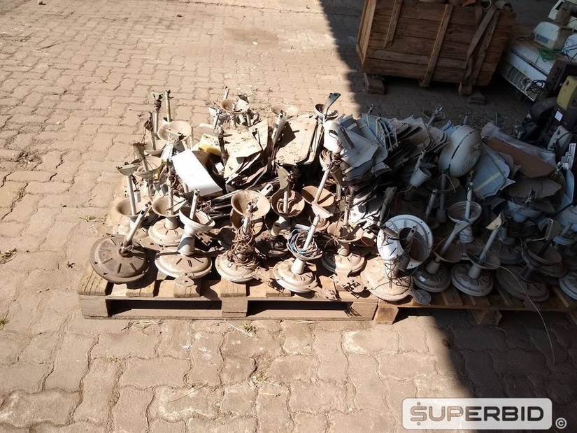 SUCATA DE VENTILADORES E APARELHOS ELETÔNICOS EM GERAL. (Ref.: SF)