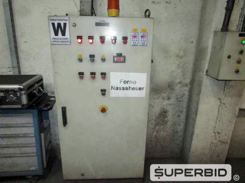 FORNO TRATAMENTO TÉRMICO NASSHEUER CONTINUO, ANO 1985, SÉRIE.: 641170, CAP. 1200 KG/H (Ref.: 12212)