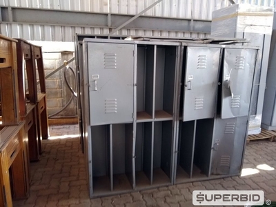 MOVEIS EM GERAL, PAINÉS E QUADROS ELÉTRICOS. (Ref.: SH)