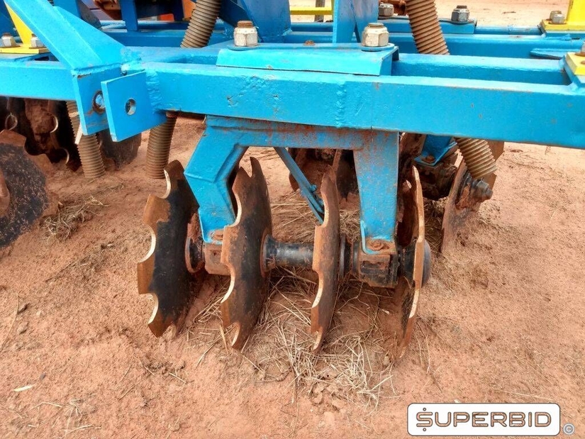 GRADE QUEBRA LOMBO UTI IMPLEMENTOS, ANO: 2008, SÉRIE: 1263 (Ref.: 449)