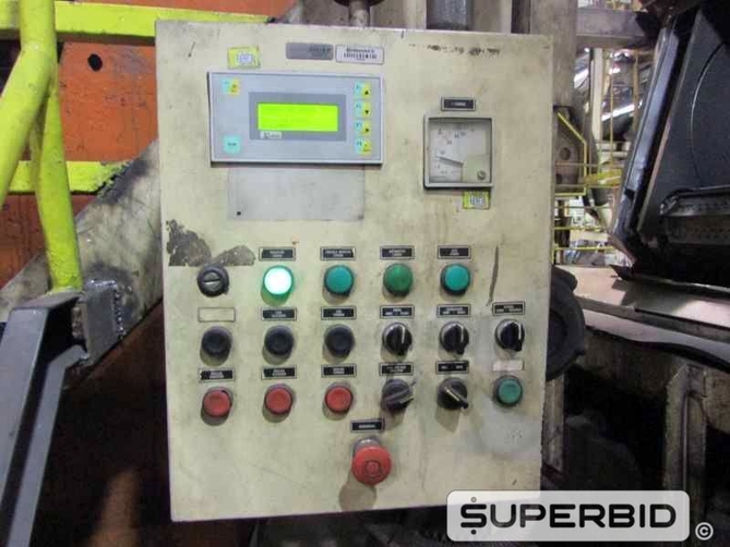 LINHA DE PRODUÇÃO JATEAMENTO COM 3 JATOS GRANALHA, ESTEIRA E CARRO CARREGADOR (Ref.: Linha Produção)