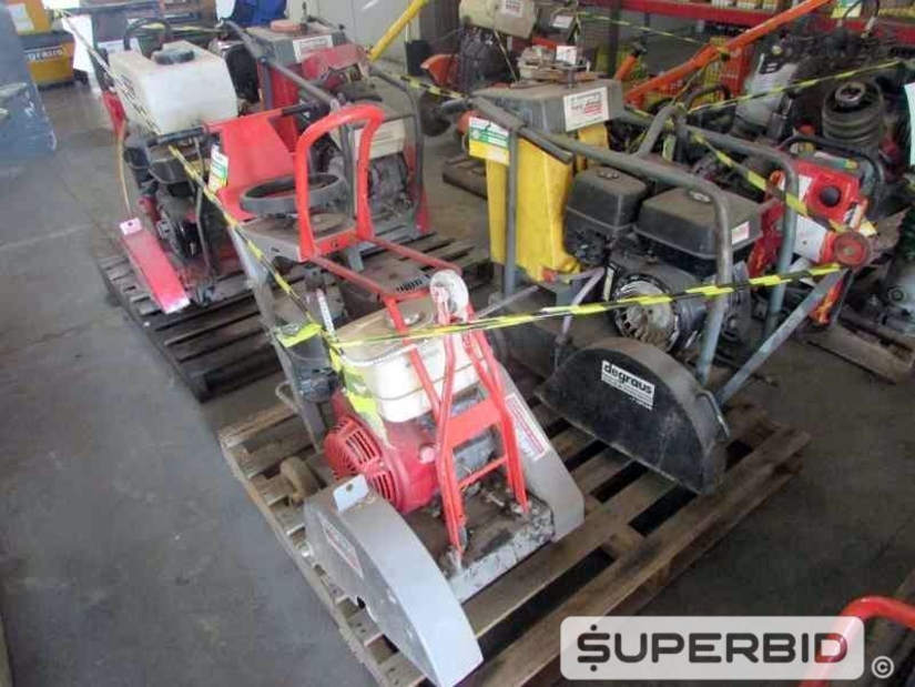 CORTADORA DE PISO NORTON C13E 13CV E CORTADORA DE PISO WACKER NEUSON BFS 130 13CV, (04 PÇ.) (Ref.: JCB)