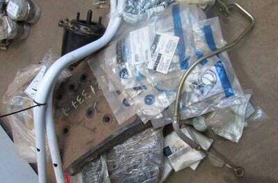 PEÇAS MECÂNICA PARA CAMINHÕES: REGULADORES, ENGATES, CRUZETA, UNIDADE INJETORA, VÁLVULA, ENGRENAGENS E OUTROS, (73 PÇ.) (Ref.: JH)