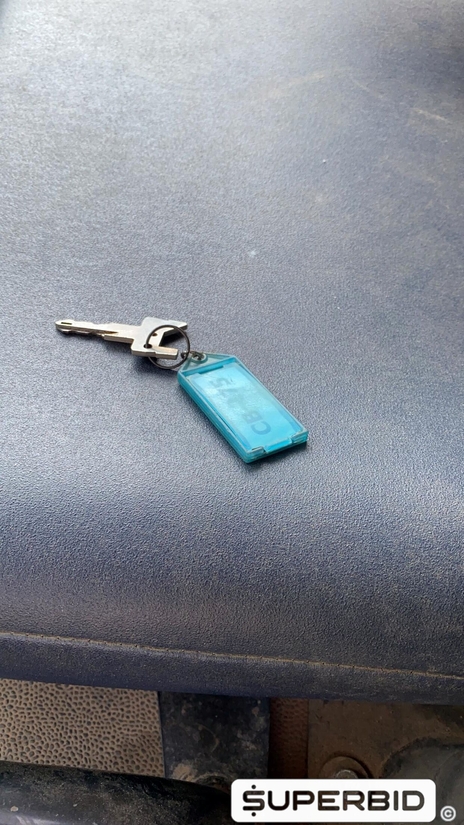 CAMINHÃO BASCULANTE  VOLVO VM 330 6X4R, 2013/2013, Placa FINAL 4 (RJ),  (Ref.: IBO)