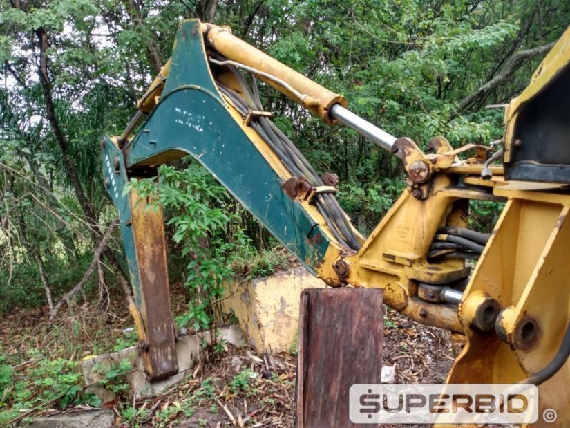 RETROESCAVADEIRA CATERPILLAR 416 C, ANO: 1998, SÉRIE: 5YN06762 (Ref: RBR)