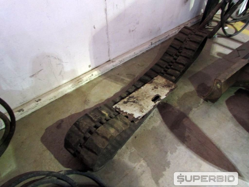 MINI ESCAVADEIRA WACKER NEUSON 28Z3 RD E BOMBA CENTRÍFUGA A GASOLINA HONDA (02 PÇS) (Ref.: FEQ)