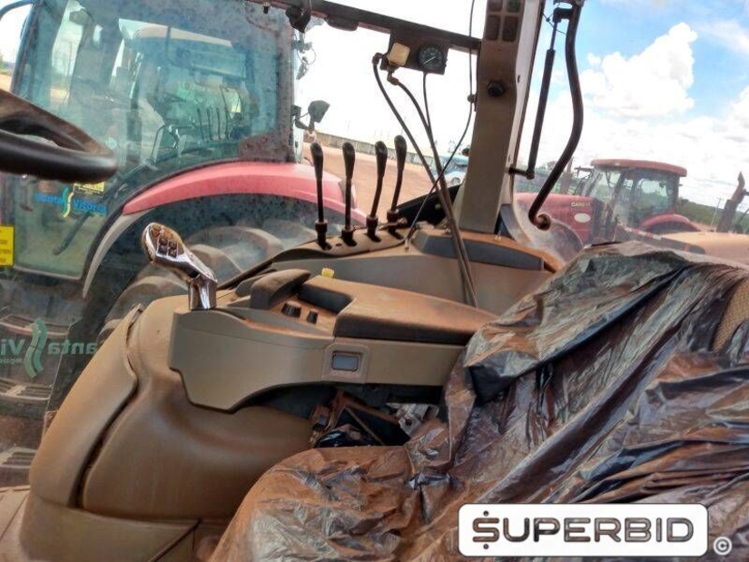 TRATOR DE PNEUS CASE IH PUMA 205 4X4, ANO: 2013, SÉRIE: PB18C400288 (Ref: 1302)