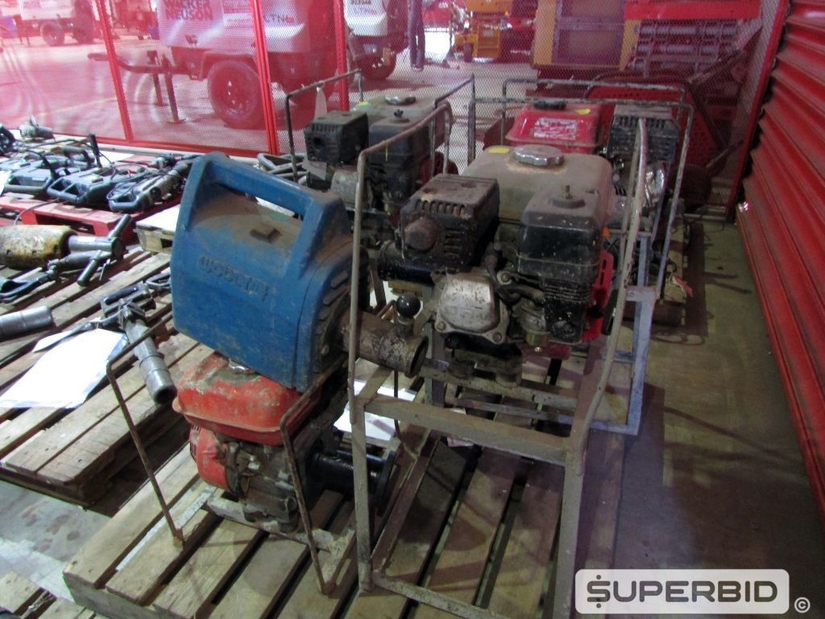 BOMBAS DE DRENAGEM E MOTORES VIBRADORES (08 PÇS) (Ref.: FEG)