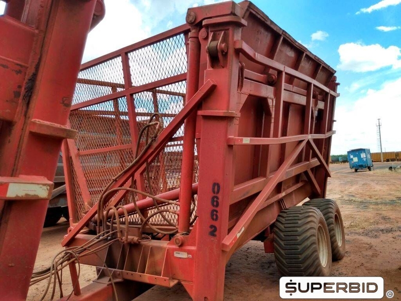 REBOQUE TRANSBORDO DE CANA PICADA TRACAN VTX 10.000, ANO: 2010, SÉRIE: VTX10380 (Ref.: 662)