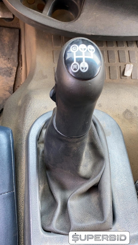 CAMINHÃO BASCULANTE VOLVO VM 330 6X4R, 2013/2013, Placa FINAL 6 (RJ), (Ref.: IBR)