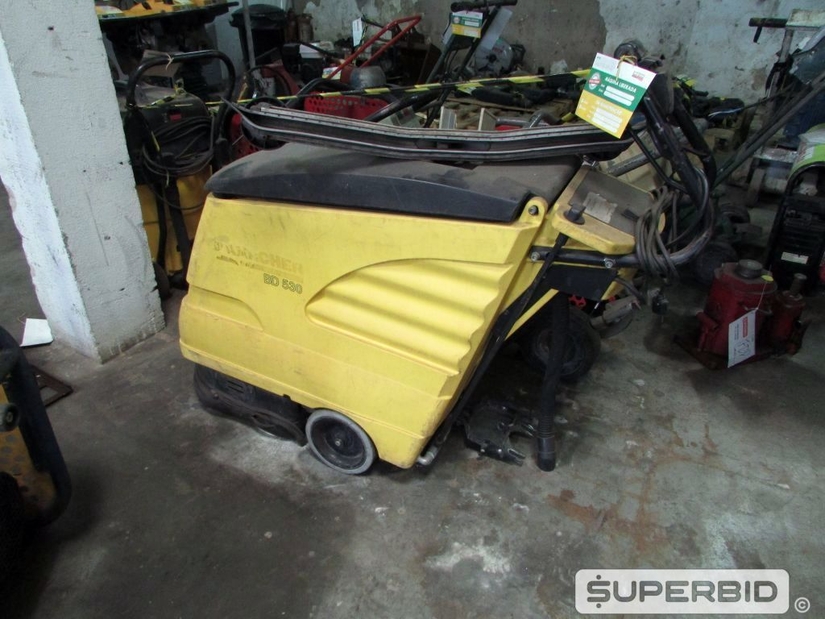 LAVADORA DE PISO, ASPIRADOR DE PÓ E LAVADORAS DE ALTA PRESSÃO (05 PÇS) (Ref.: FDD)