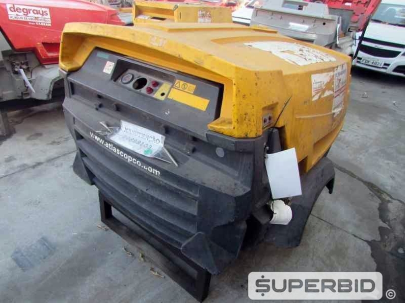 COMPRESSOR DE AR ATLAS COPCO XAS 37 HARD HAT 75PCM-7B, ANO: 2006. (Ref.: JBN)