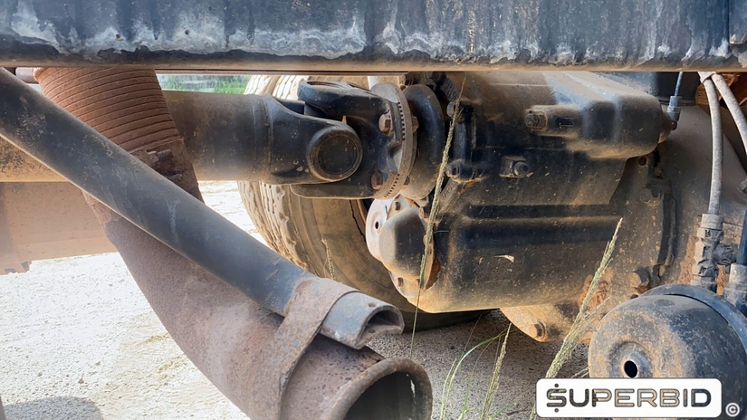 CAMINHÃO BASCULANTE VOLVO VM 330 6X4R, 2013/2013, Placa FINAL 9 (RJ), (Ref.: IBG)