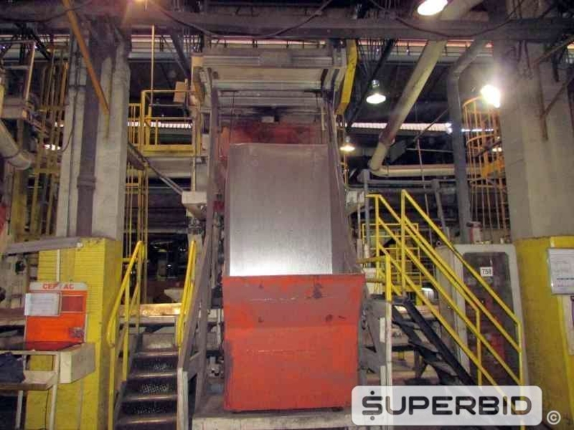 LINHA DE PRODUÇÃO JATEAMENTO COM 3 JATOS GRANALHA, ESTEIRA E CARRO CARREGADOR (Ref.: Linha Produção)