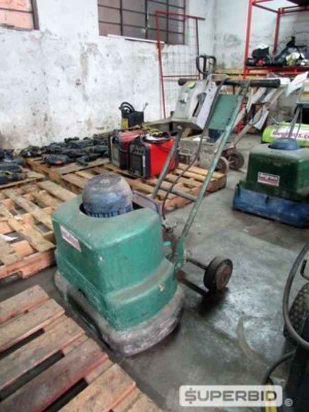 LIXADEIRA DE PISO ELÉTRICA JAHU (Ref.: FDH)