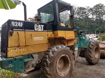 PÁ CARREGADEIRA CATERPILLAR 924F, ANO: 1999, SÉRIE: 4YN01631 (Ref: RBL)