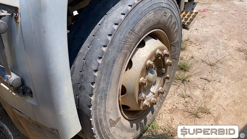 CAMINHÃO BASCULANTE VOLKSWAGEN 31-260 E TRUCK 6x4, 2007/2008, Placa FINAL 7 (RJ), (Ref.: IBY)