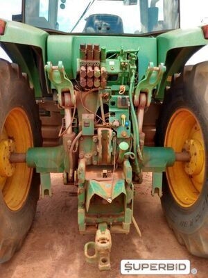 TRATOR DE PNEUS JOHN DEERE 7195J 4X4, ANO: 2016, SÉRIE: 1BM7195JJGH001724 (Ref: 2120)