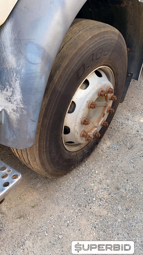 CAMINHÃO BASCULANTE VOLVO VM 330 6X4R, 2013/2013, Placa FINAL 1 (RJ), (Ref.: IBM)