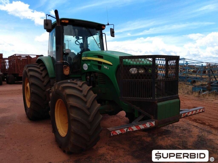 TRATOR DE PNEUS JOHN DEERE 7195J 4X4, ANO: 2016, SÉRIE: 1BM7195JJGH001724 (Ref: 2120)