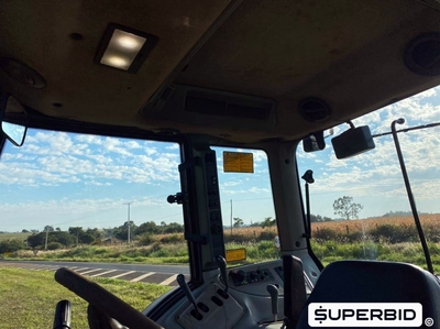 TRATOR AGRÍCOLA VALTRA BH200, ANO: 2013, SÉRIE: V200371567 (Ref: 1)