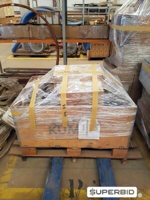 AMORTECEDOR, BOBINA, AMPERIMETRO, BICO, BATERIA E OUTROS (APROX. 1.030 PÇS)