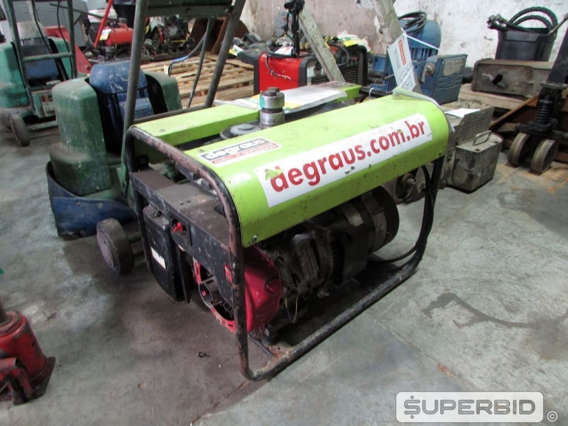 GERADOR DE ENERGIA PORTÁTIL Á GASOLINA 7 KVA (Ref.: FDK)