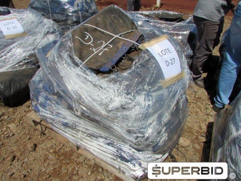 10 SUCATAS DE LONAS DE COBERTURA  (Ref.: D-27)