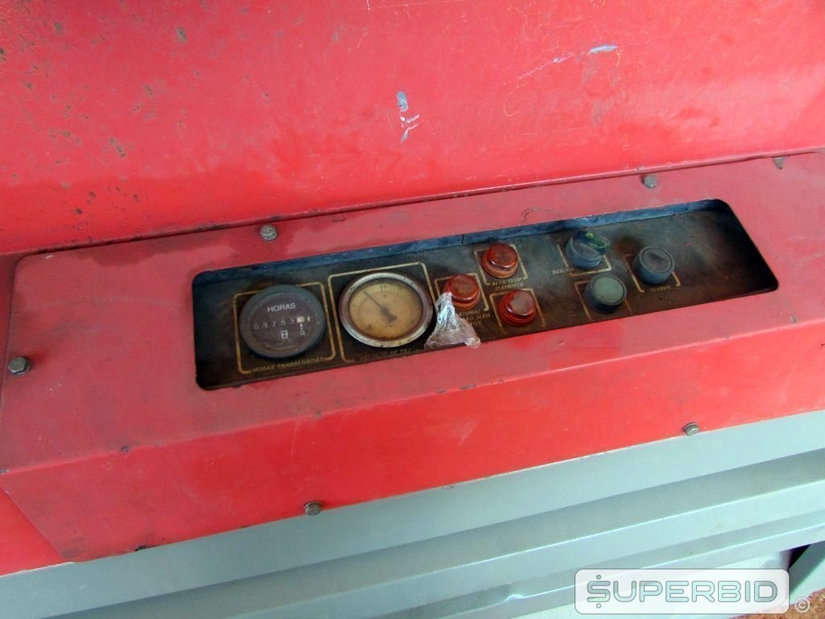 COMPRESSOR DE AR ATLAS COPCO XAS137 PD, 2011, SÉRIE: BRP079241 (Ref.: FEV)