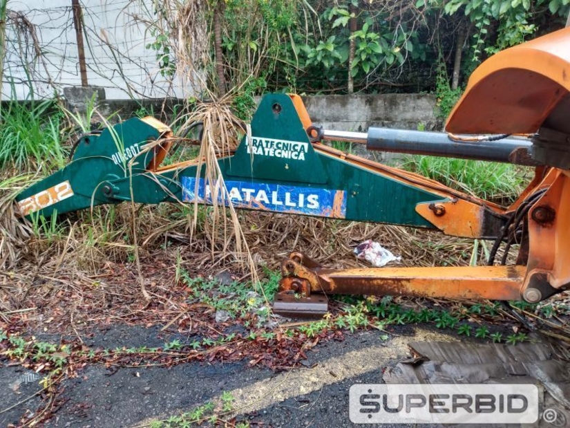 RETROESCAVADEIRA FIATALLIS FB 80.2 (EMPLACADO), ANO: 2003, SÉRIE: FB802A2R (Ref: RBH)