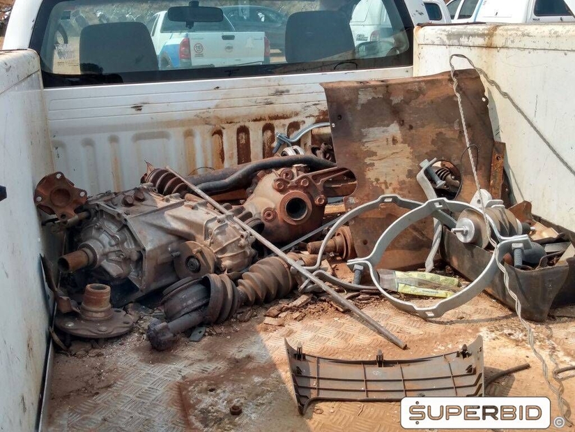 TOYOTA HILUX CS 4X4 CHASSI 2.5, 2007/2007, Placa FINAL 4 (SP), (Ref.: TAU) Loc.: São Pedro/SP