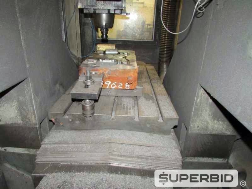 CENTRO DE USINAGEM DECKEL MAHO DMC 70V, ANO 2001 (Ref.: 853-12117)