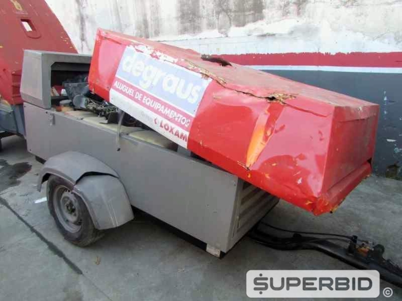 COMPRESSOR DE AR ATLAS COPCO XAS 137 280PCM-7B, ANO: 2013 (Ref.: JBK)