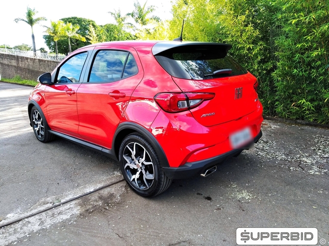 Fiat Argo Hgt 1.8, 2018/2019, Vermelho modena, 13.899 KM, Flex, Câmbio Automático, Roda de liga leve, Kit Tech + Kit Stile (Bancos em Couro), Câmera de ré, IPVA 2021 pago, Laudo cautelar aprovado.