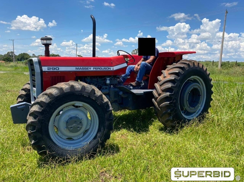 TRATOR AGRÍCOLA MASSEY FERGUSON 290, SÉRIE: LJ8719B295051S (Ref: 4)