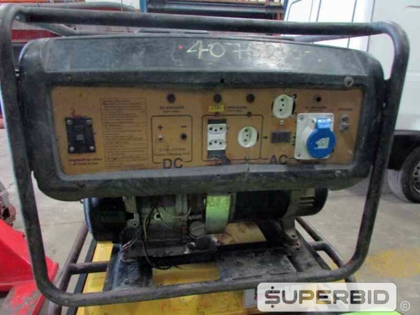 GERADOR Á GASOLINA WACKER NEUSON MG5 5KVA E GERADOR GASOLINA 7KVA (Ref.: JAJ)
