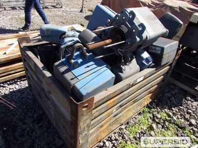 TALHAS ELÉTRICAS DIVERSAS DEMAG (APROX.: 15 PÇS). (Ref.: WMGS_UM02)