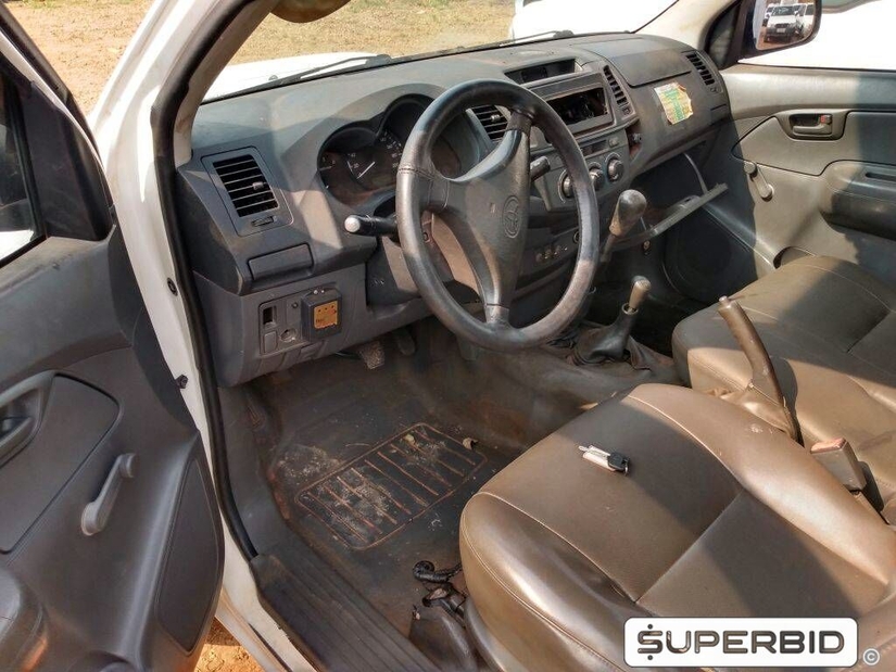 TOYOTA HILUX CS 4X4 CHASSI 3.0, 2013/2013, Placa FINAL 4 (SP), (Ref.: TAW)