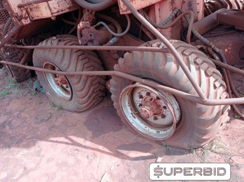 SUCATA DE COLHEDORA DE CANA SANTAL TANDEM, ANO: 2008, SÉRIE: 67938 (Ref: 72)