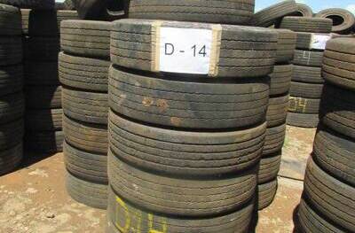 20 SUCATAS DE PNEUS 275/80 PARA REAPROVEITAMENTO (Ref.: D-14)