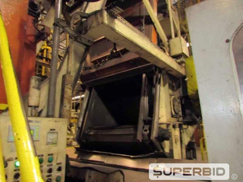 LINHA DE PRODUÇÃO JATEAMENTO COM 3 JATOS GRANALHA, ESTEIRA E CARRO CARREGADOR (Ref.: Linha Produção)