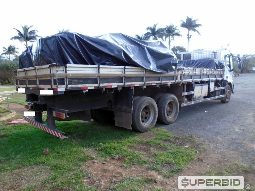 CAMINHÃO GRADE BAIXA IVECO TECTOR 240E25S, 2011/2012, Placa FINAL 2 (MG), (Ref.: SBR)