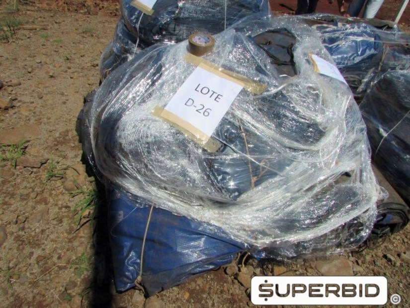 10 SUCATAS DE LONAS DE COBERTURA (Ref.: D-26)