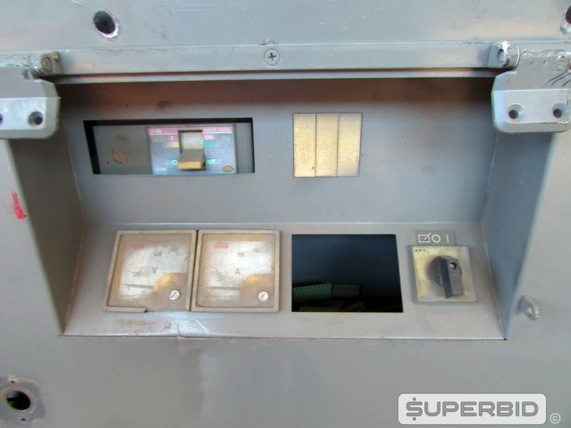 GRUPO GERADOR SILENCIADO DIESEL ATLAS COPCO QAX70 20,5/23 KVA (Ref.: FEW)