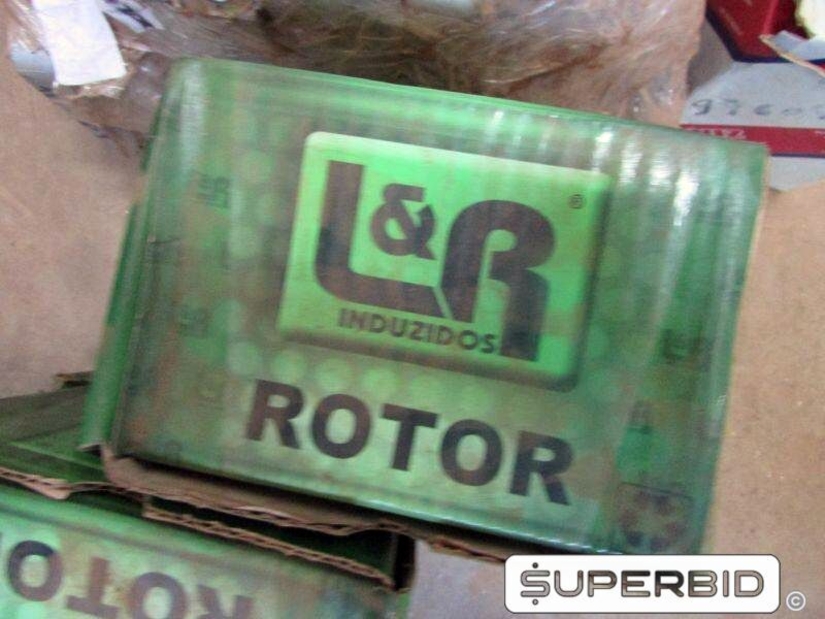 PEÇAS PARA CAMINHÕES, KOMBI E EMPILHADEIRA: ROTOR, BOBINAS, MOTOR DE PARTIDA, ALTERNADOR, TURBINA E OUTROS, (82 PÇ.) (Ref.: JF / JG)