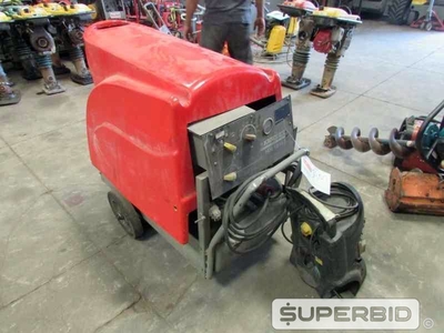 SUCATA DE LAVADORA DE ALTA PRESSÃO KARCH HD 5/12C, CAP.: 110-150 BAR E LAVADORA ÁGUA QUENTE KARCH HDS 12/15 (Ref.: JAM)